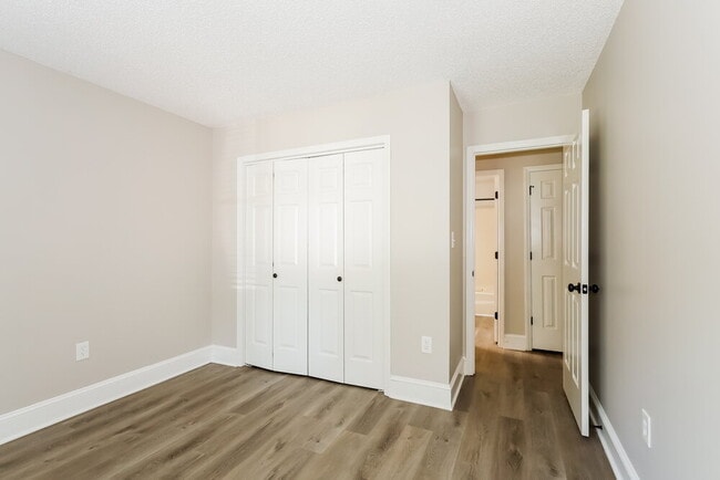 Building Photo - 5406 Branch St