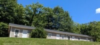 Building Photo - 211 8th Ave Dr SE