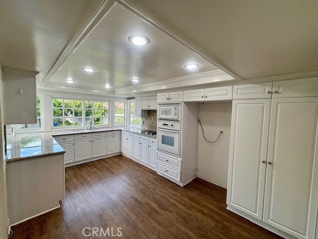 Building Photo - 3571 Carnation Cir