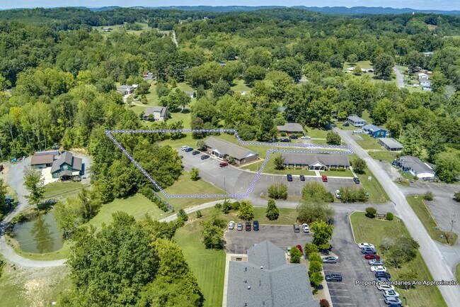 Building Photo - 305 Grady Rd