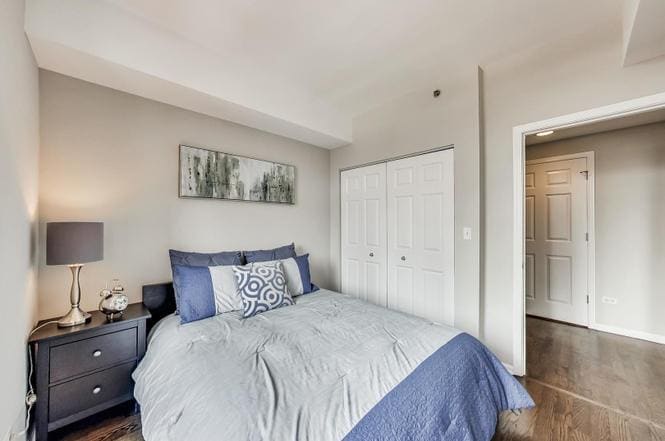 Second Bedroom - 400 W Ontario St