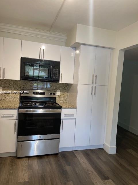 Building Photo - 321 Lakeview Dr