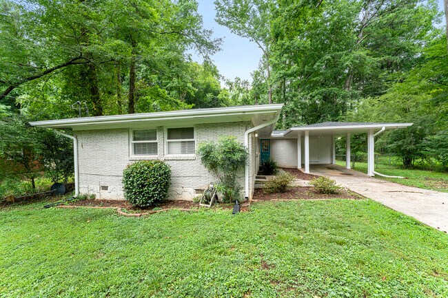 Building Photo - 3517 Misty Valley Rd