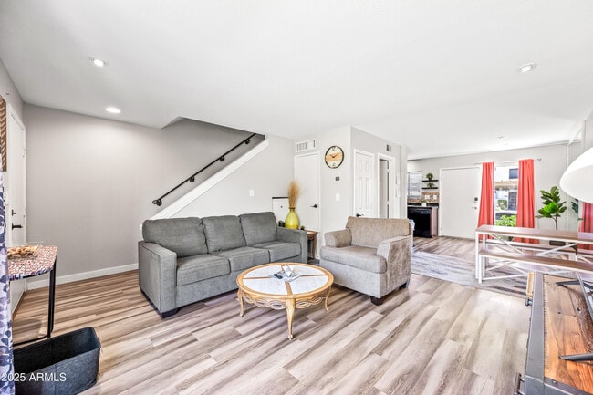 Building Photo - 4630 N 68th St