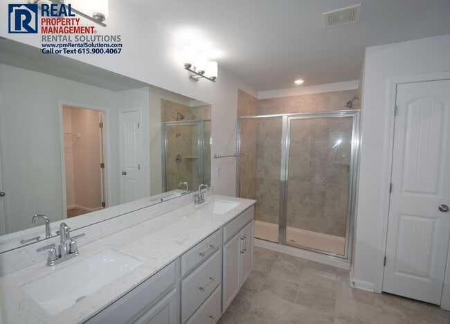 Building Photo - Gorgeous 3BR/2.5BA townhome w/ garage, w/dryer hookups, triple Rockvale schools!