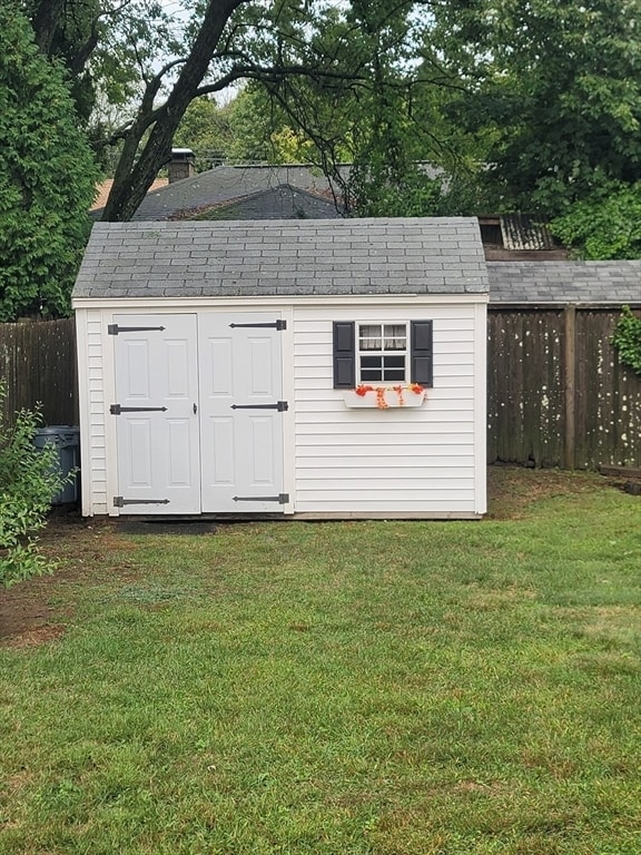 Building Photo - 129 Uncatena Ave