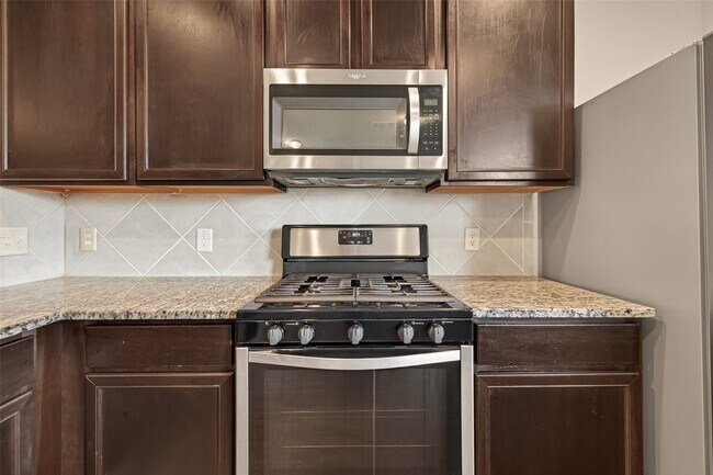 Building Photo - 24902 Signorelli Way