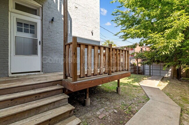 Building Photo - 2908 Texas Ave