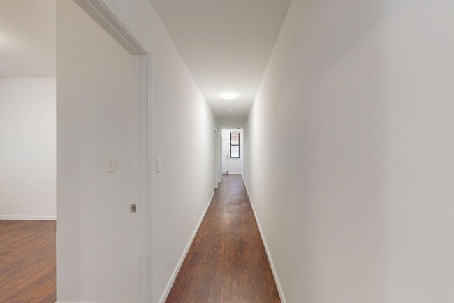 Floorplan - 5524-5526 S. Everett Avenue