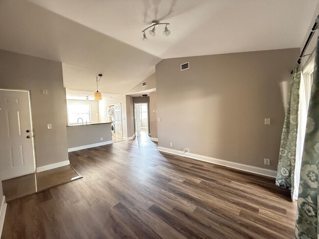 Building Photo - 5781 Riverside Dr