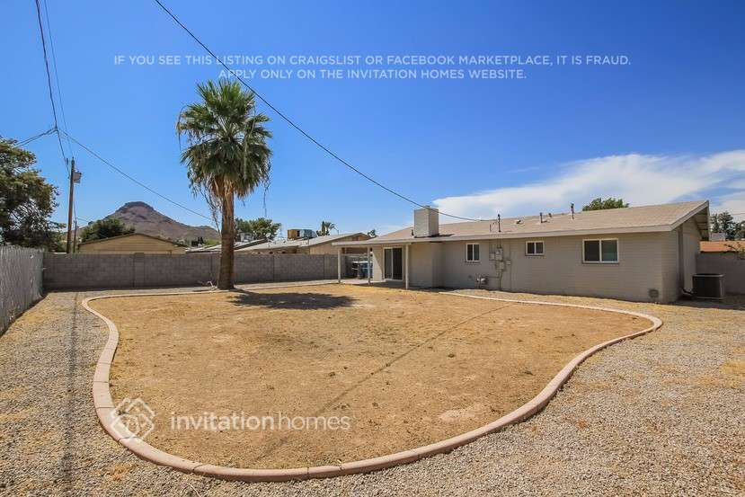 Building Photo - 2307 E Hillery Dr