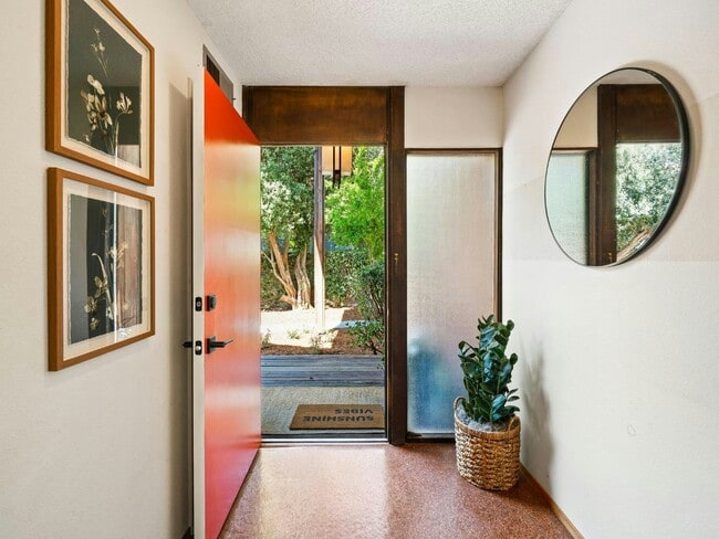 Building Photo - 43236 E Oakside Pl