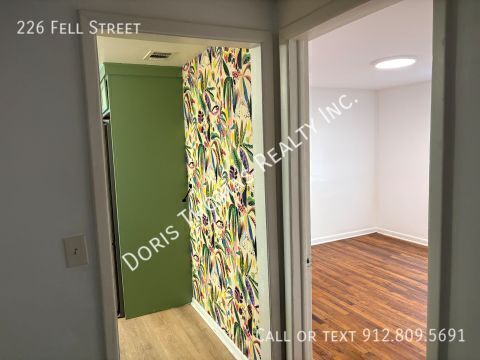 Building Photo - 226 Fell St
