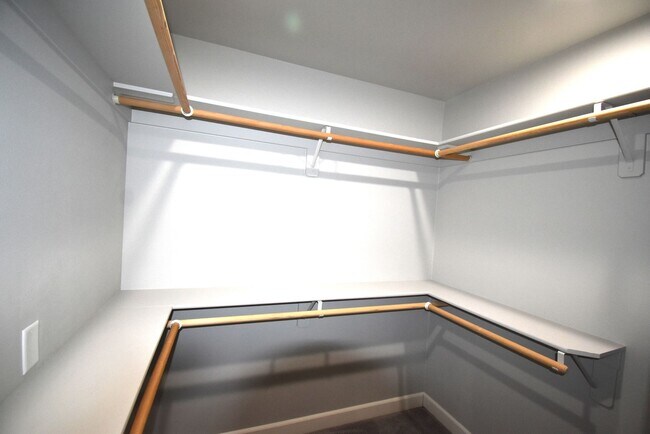 Building Photo - 1213 Cessna Ct
