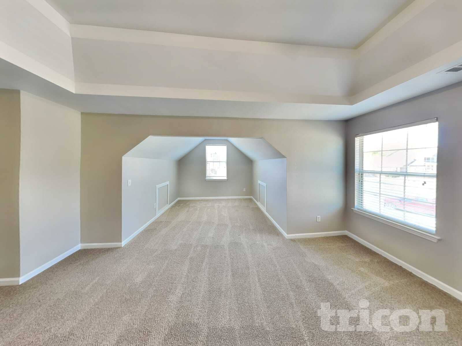 Building Photo - 684 Emporia Loop