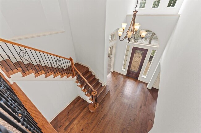 Building Photo - 3 N Beech Springs Cir