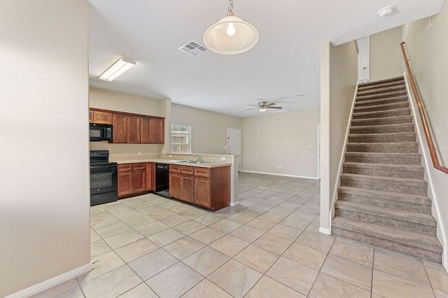 Building Photo - LH412 Carl Shipp Dr