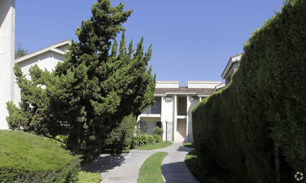 Sycamore Glen Apartments 2932 N Glassell St Orange CA 92865