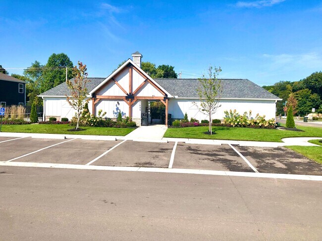 Building Photo - 6322 Marinelli Dr S