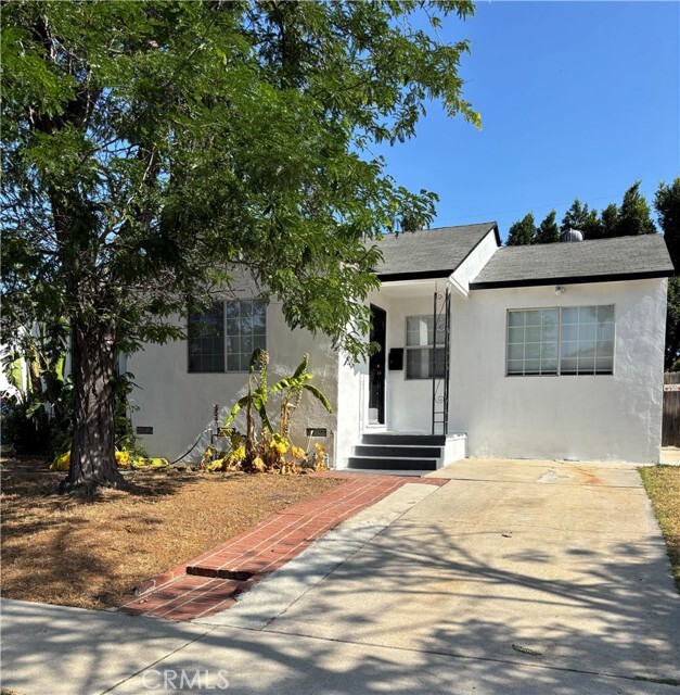 Building Photo - 17440 Tiara St