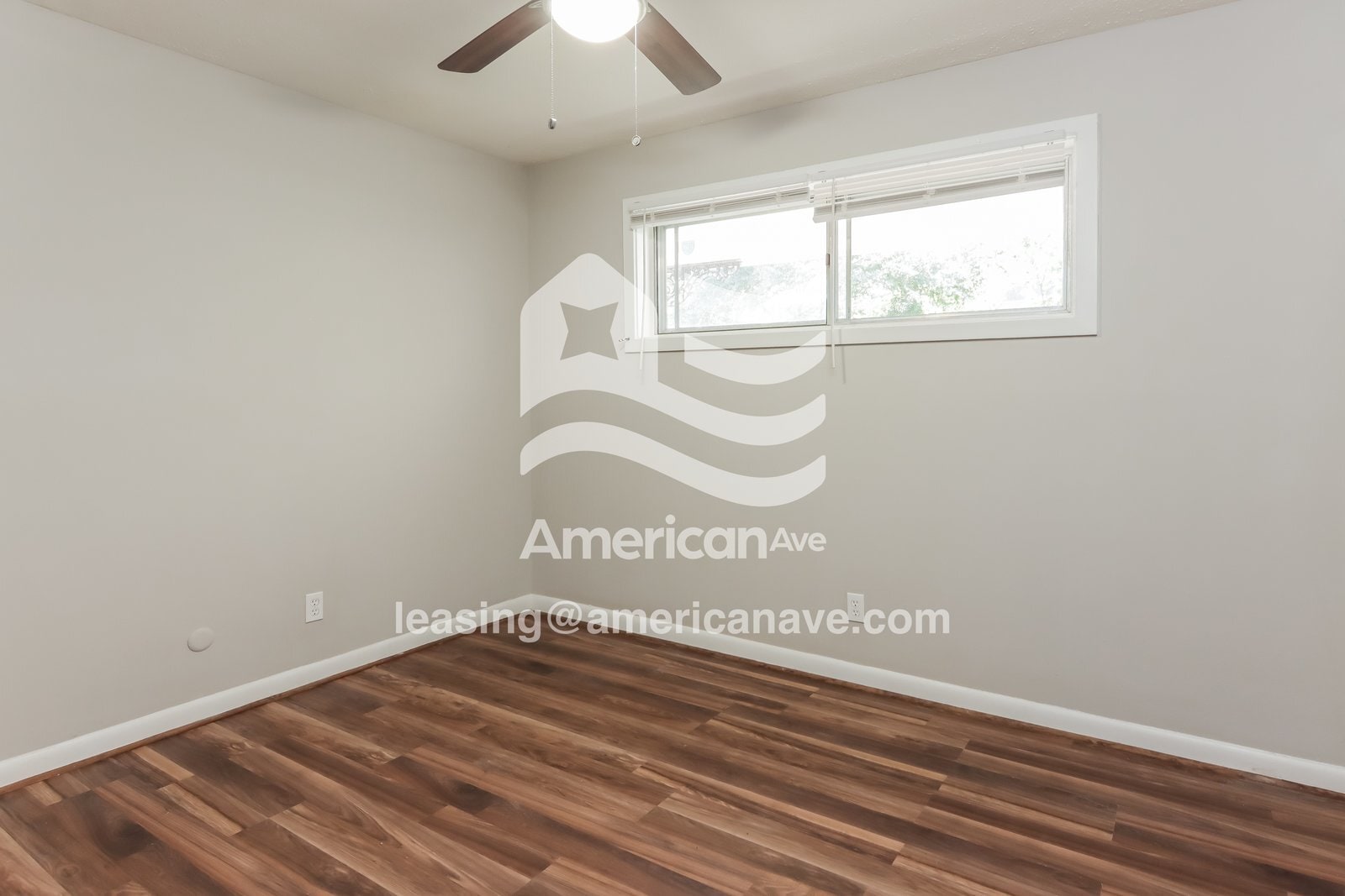 Building Photo - 939 Rosewood Dr