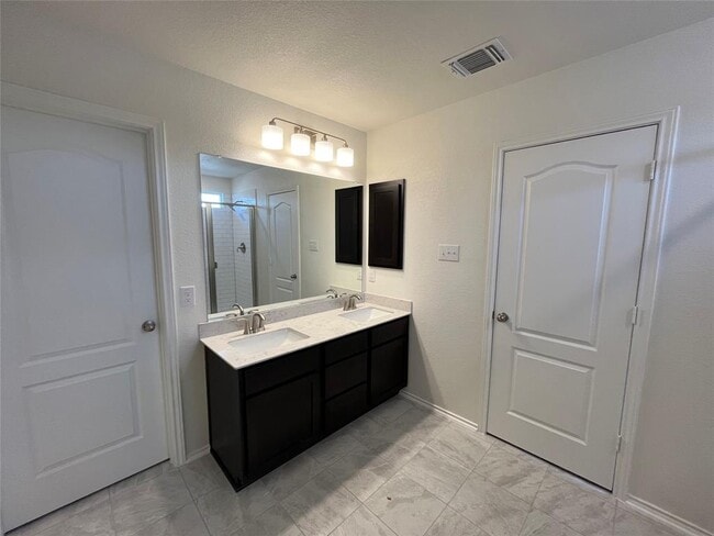 Building Photo - 434 Thunder Valley Trl