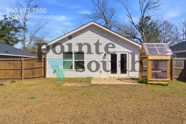 Building Photo - 22771 Racine St