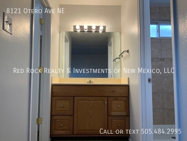 Building Photo - 8121 Otero Ave NE