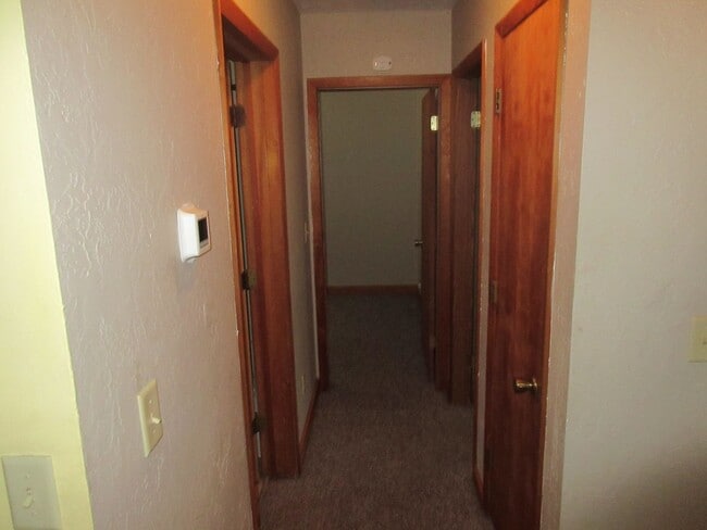 Building Photo - 313