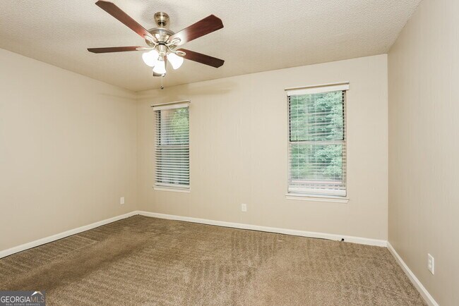 Building Photo - 2400 Boone Pl