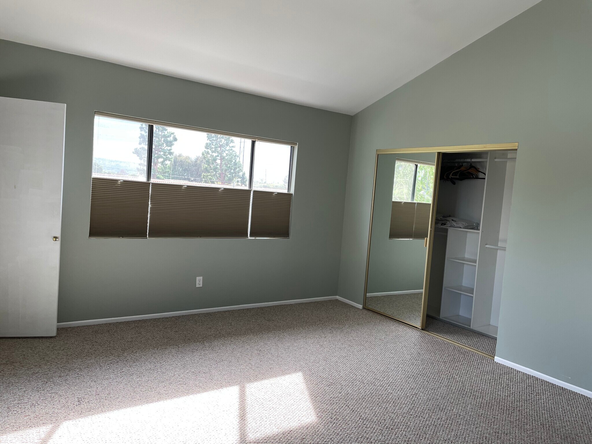 2nd bedroom - 2289 190th St
