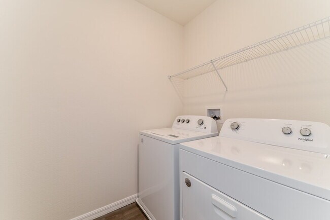 Building Photo - 4017 Shady Foxtail Ct