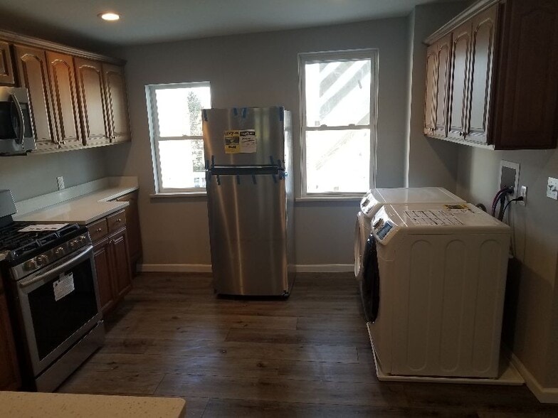 kitchen - 3063 Phelan Way