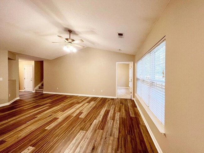 Building Photo - 504 Timber Walk Dr