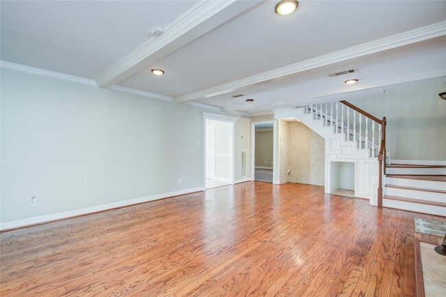 Building Photo - 8906 Herts Rd