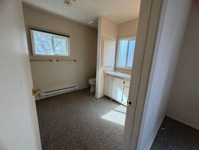 Building Photo - 2910 Junction St