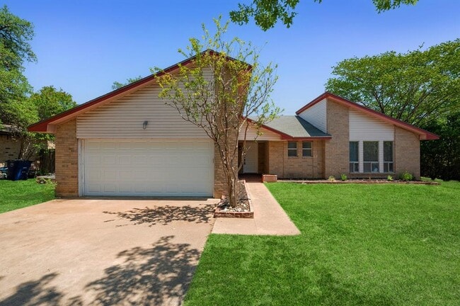 Primary Photo - 5504 Abilene Trl