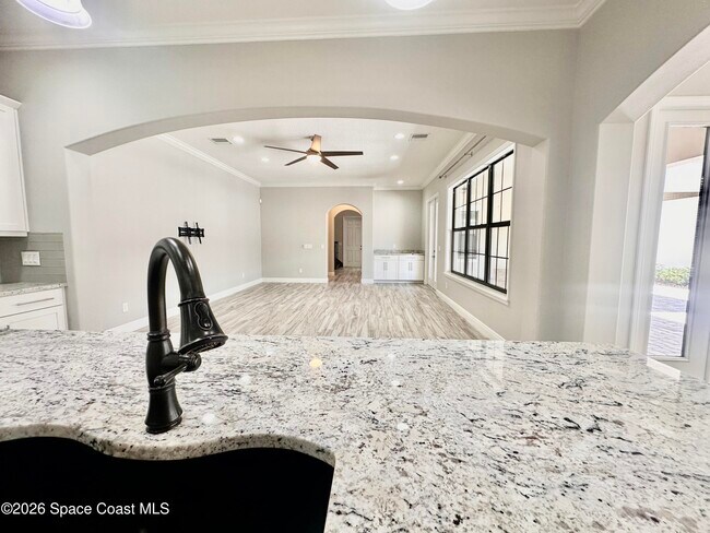 Building Photo - 2523 Rodina Dr