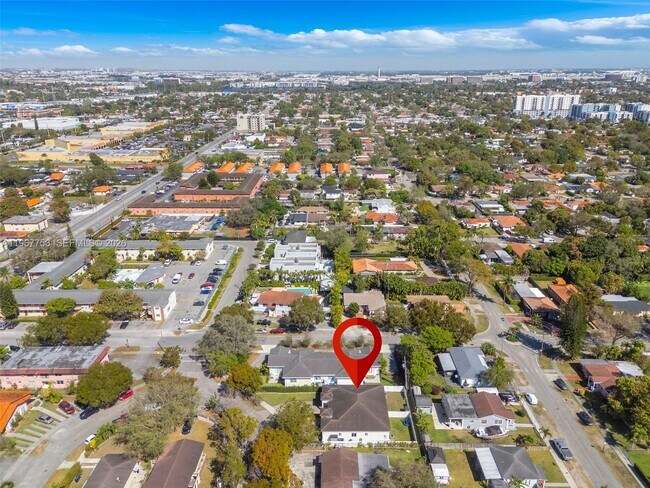 Building Photo - 1515 SW 65th Pl