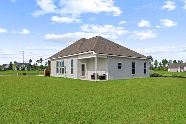 Building Photo - 22 Fawn