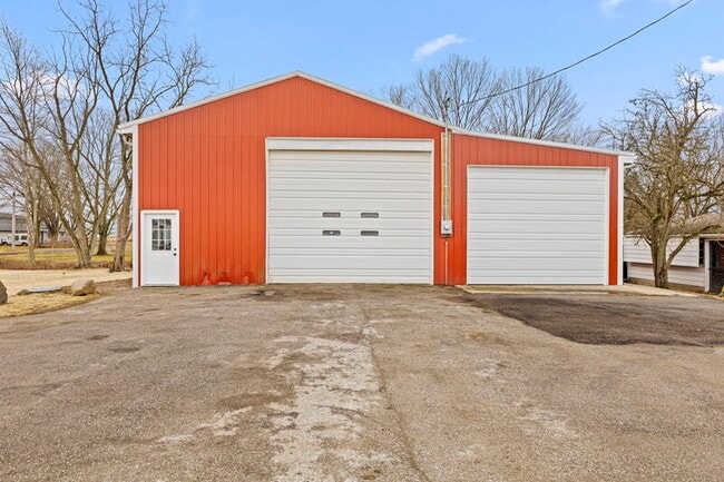 Primary Photo - East Bay Unit-4241 West Whiteland Road