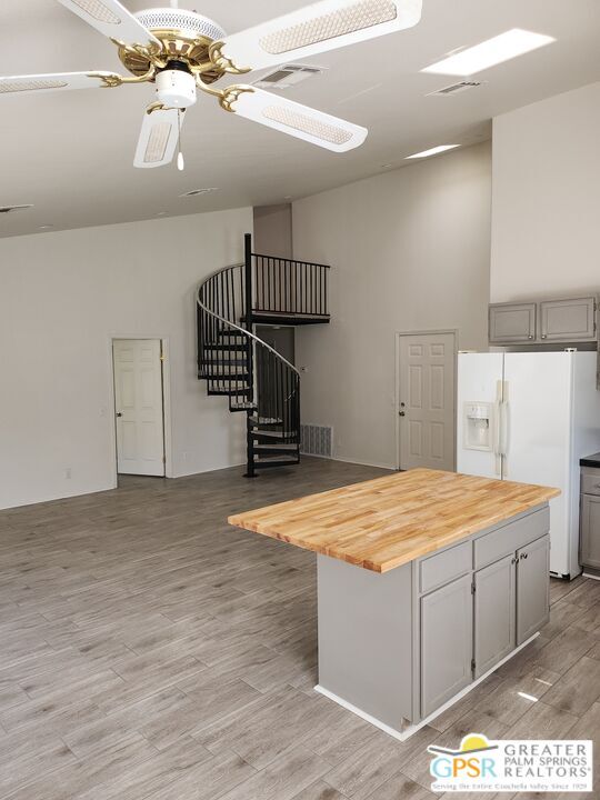 Building Photo - 29705 Avenida La Paz