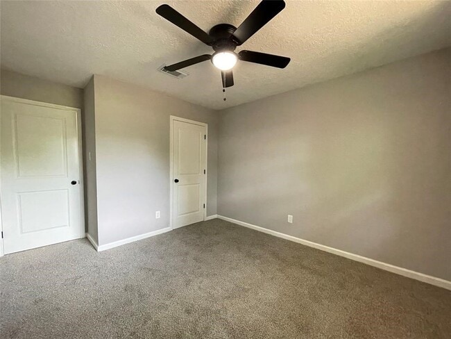 Building Photo - 7611 Cabot St