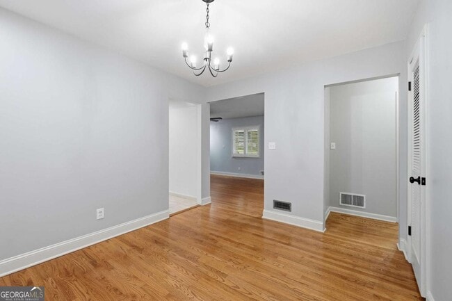 Building Photo - 1171 Starline Dr