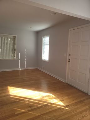 Building Photo - 3416 NE 80th St