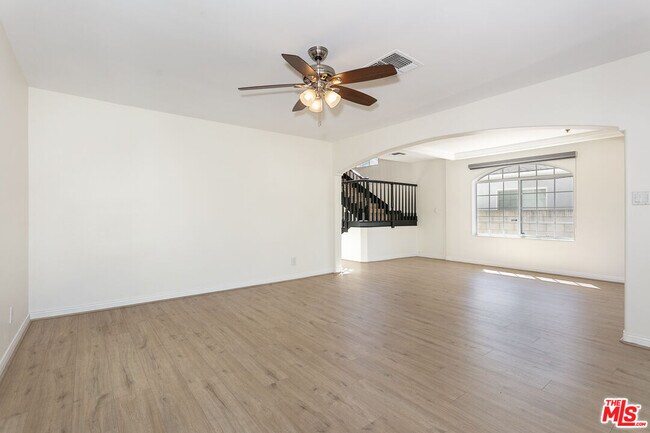 Building Photo - 2914 Castle Heights Ave