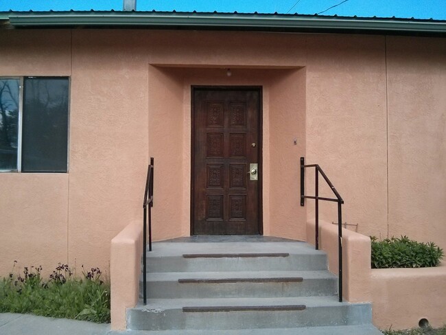 Building Photo - 1004 NM-76
