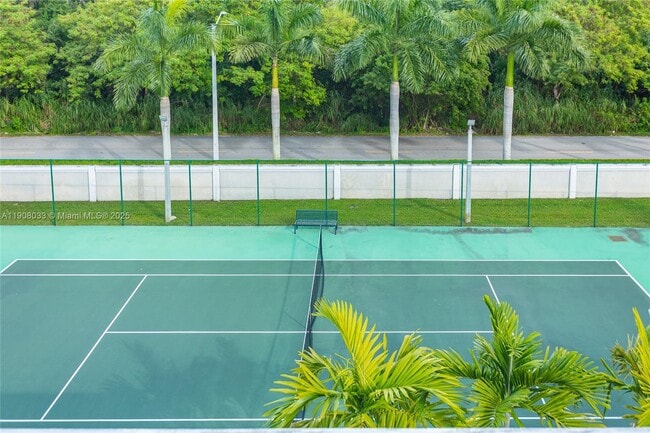 Building Photo - 6401 NW 103rd Pl