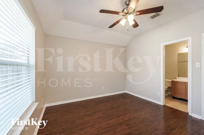 Building Photo - 6315 Austinville Dr
