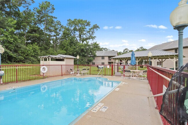 Building Photo - 11700 League Line Rd